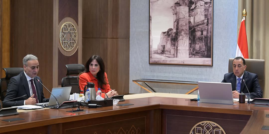 مدبولى : تعزيز دور جهاز حماية المستهلك فى رفع وعى المواطنين 