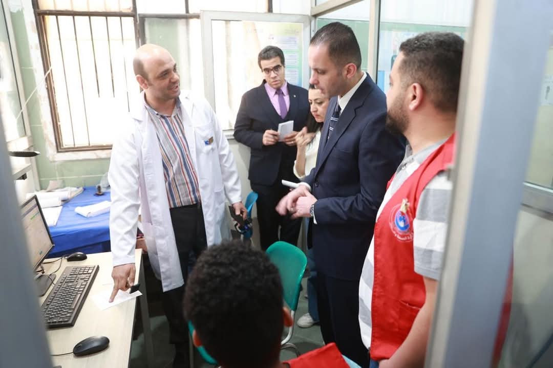 نائب وزير الصحة يتفقد مستشفى جراحات اليوم الواحد ومركز طب الأسرة بالحي السادس وعيادات مدينة نصر للتأمين الصحي