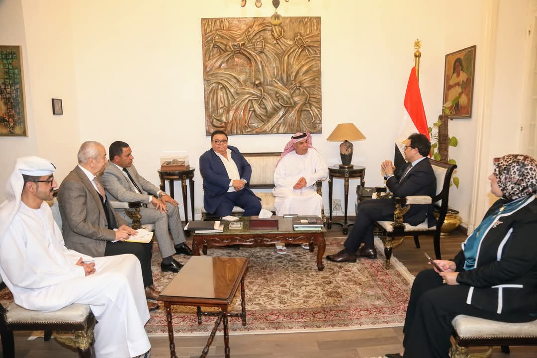 وزير الثقافة يبحث مع الهيئة العربية للمسرح الإستعداد لاستضافة الدورة الـ16 من مهرجان المسرح العربى 