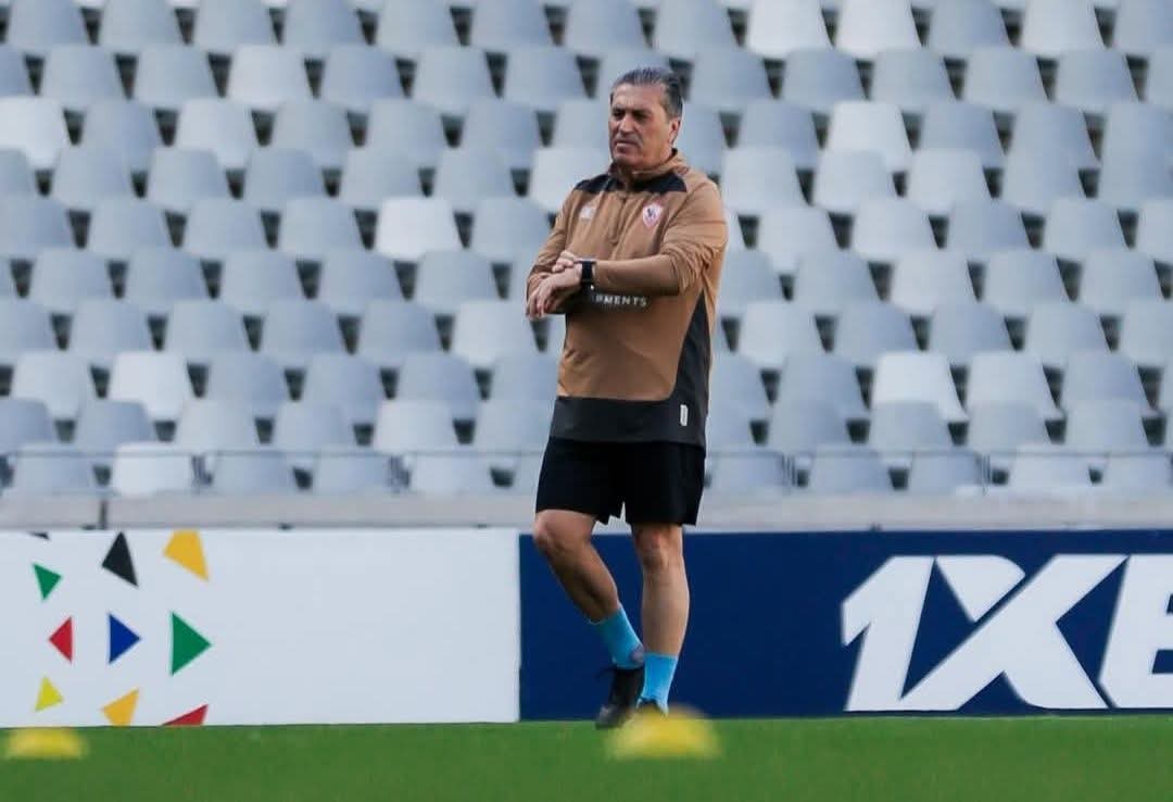 مدافع الزمالك السابق: بيسيرو غير جدير بقيادة الفريق
