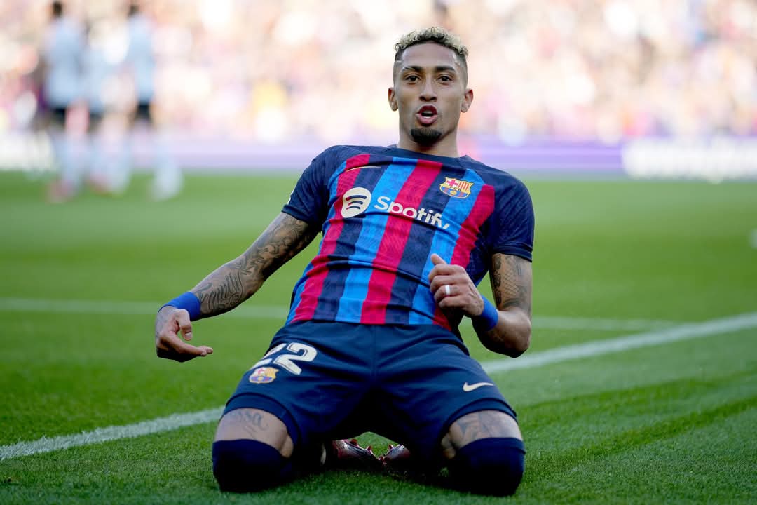 راديو كتالونيا: تعثر المفاوضات بين برشلونة ورافينيا