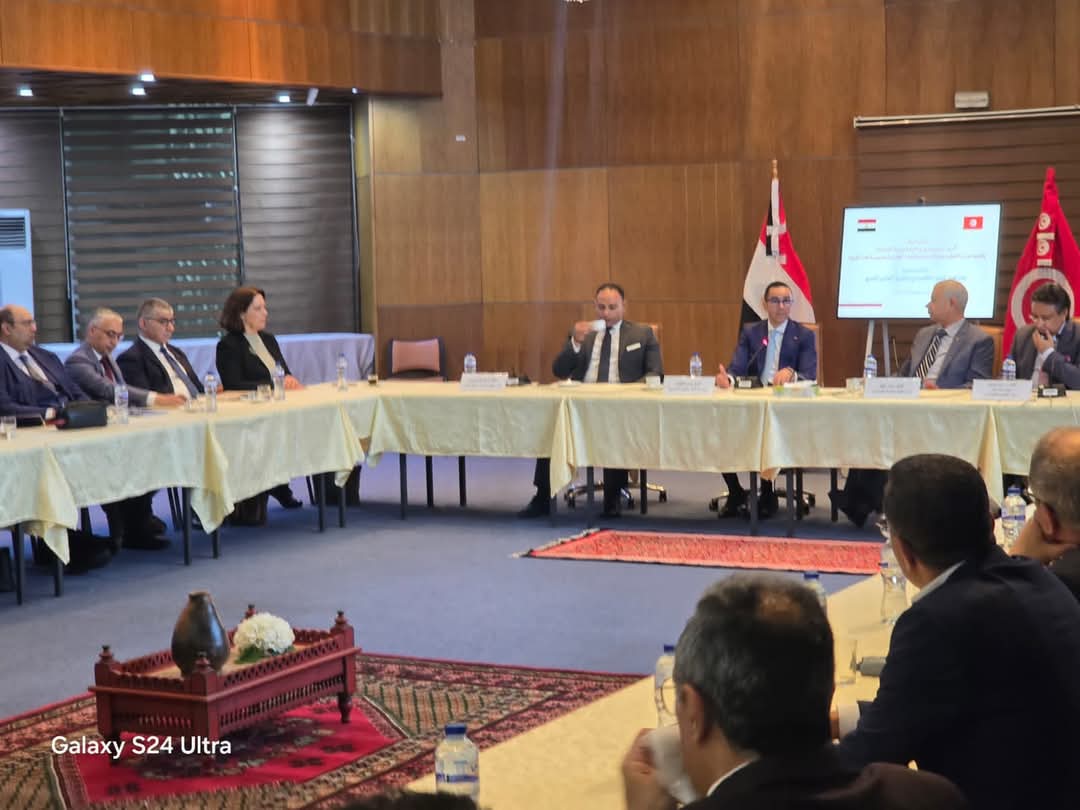 وزير الاستثمار والتجارة الخارجية يشارك فى اجتماع المائدة المستديرة المصرية التونسية 