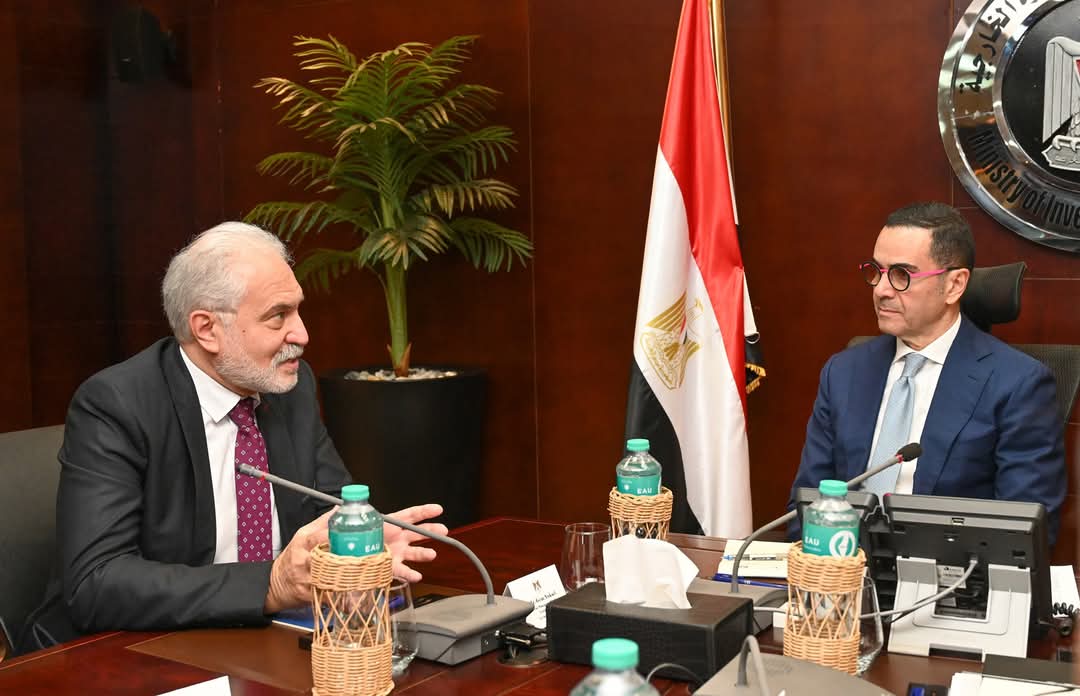 وزير الاستثمار يبحث مع يونيلفر مشرق مشروعات الشركة بالسوق المصرى