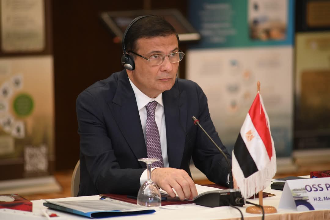 وزير الزراعة يترأس الجلسة الختامية للجمعية العامة لمرصد الصحراء والساحل فى تونس 