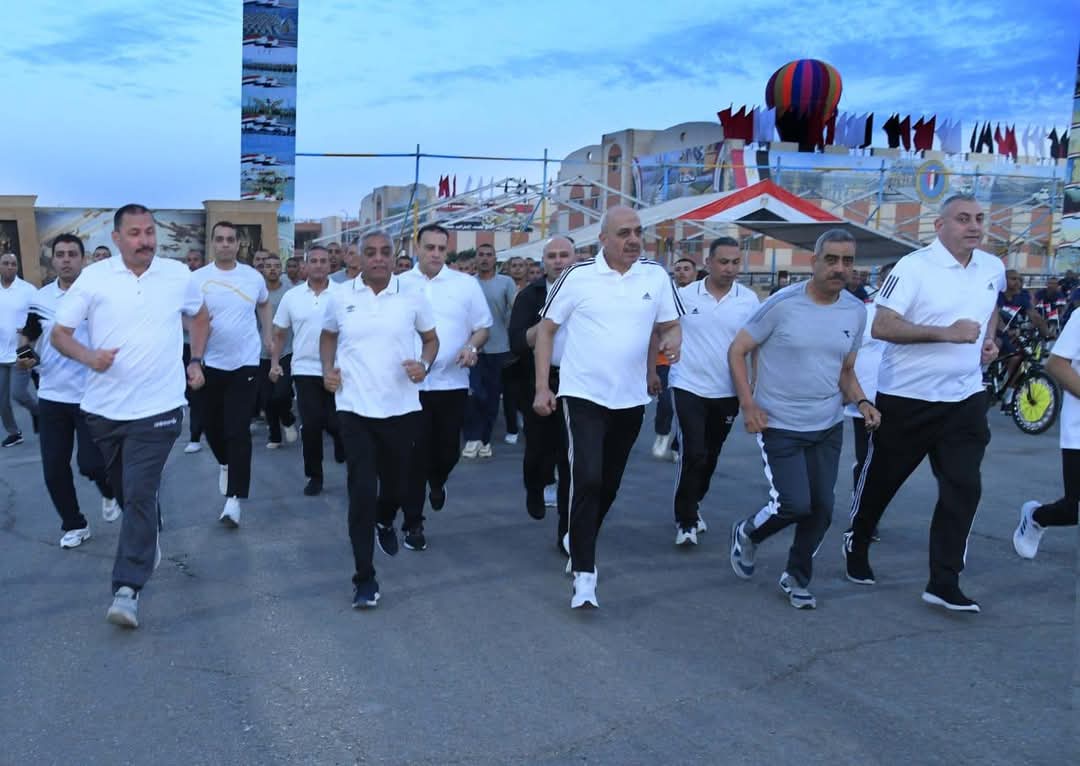 رئيس أركان حرب القوات المسلحة يتفقد المنظومة التعليمية بمعهد ضباط الصف المعلمين