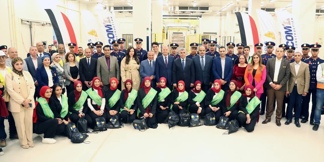 وفد من الإعلاميين وطلبة الأكاديمية العسكرية والجامعات يزور مصنع منتجات البلازما لشركة " جريفولز إيجيبت "