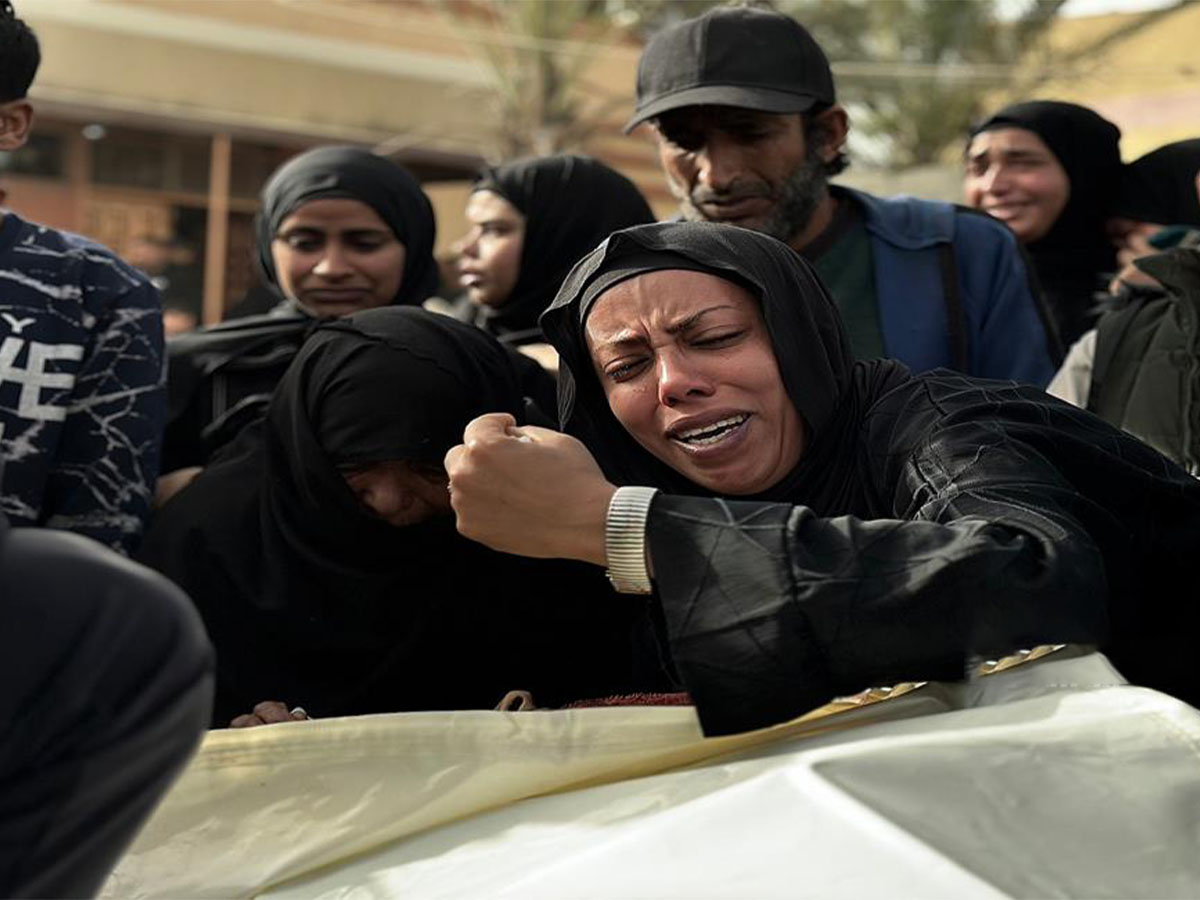 13 شهيدا بينهم عائلة كاملة .. في قصف الاحتلال الإسرائيلي لقطاع غزة