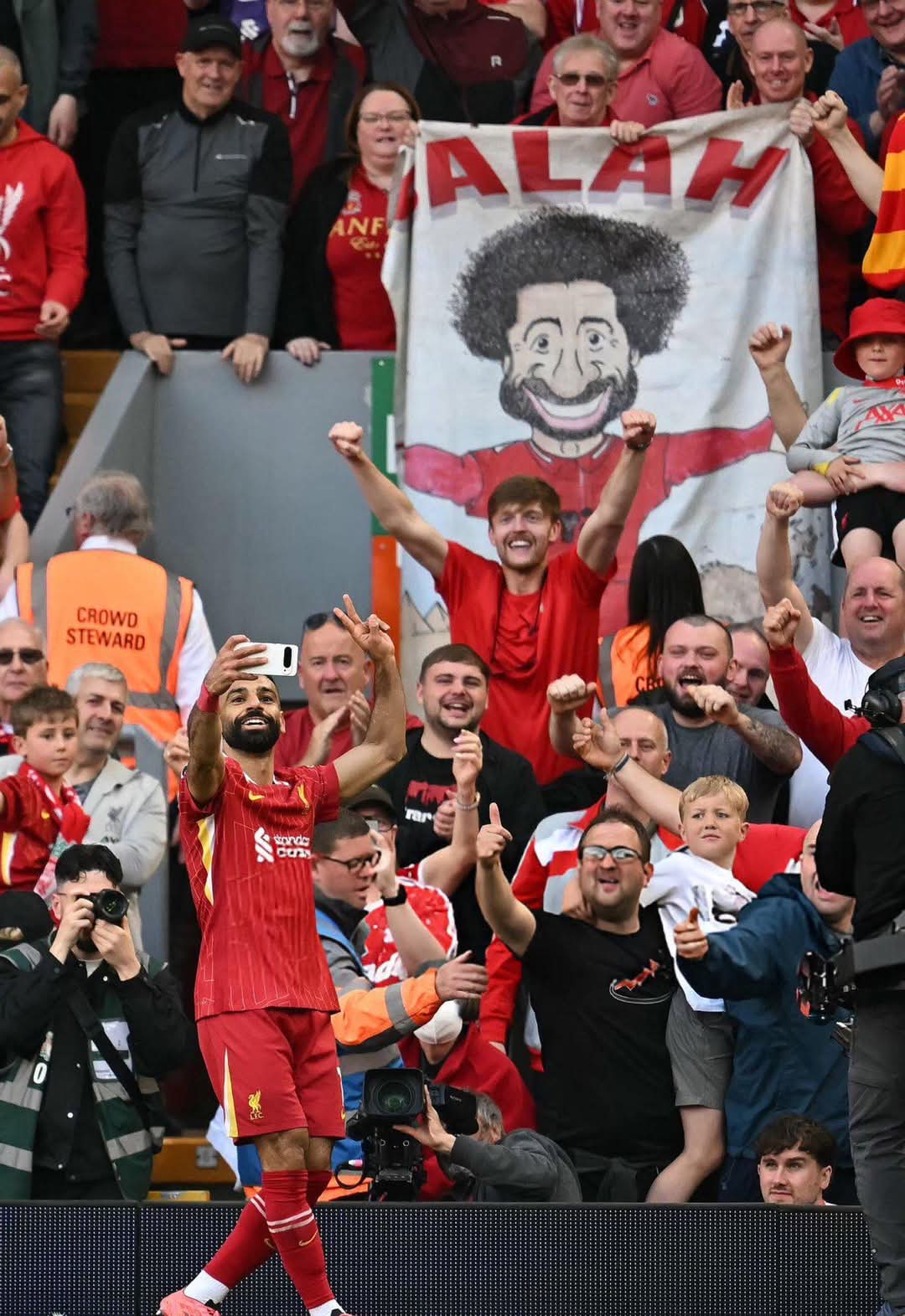 محمد صلاح يحطم الأرقام القياسية..أفضل هداف أجنبى فى تاريخ"البريمير ليج"