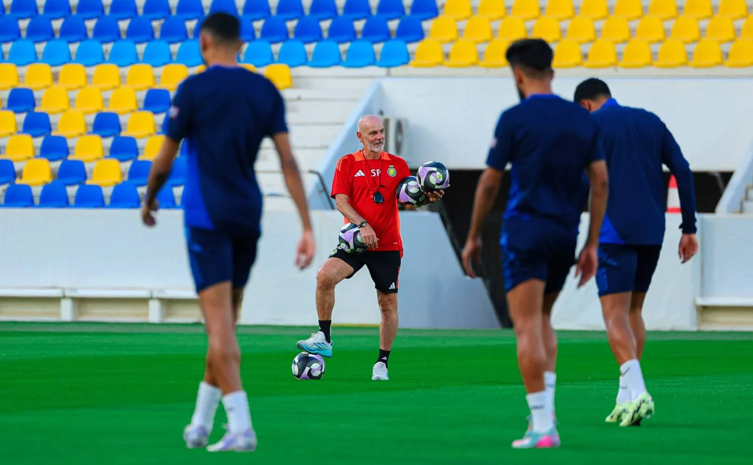بيولي يطالب لاعبي النصر بالقتال حتى الرمق الأخير: لا مكان للاستسلام