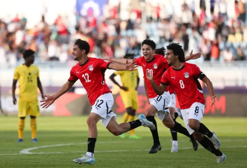 منتخب الشباب مع تشيلى واليابان ونيوزيلندا فى كأس العالم