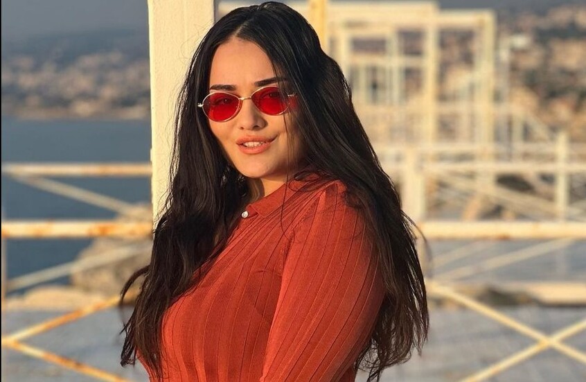 محاكمة راندا البحيرى.. بتهمة التشهير بطليقها