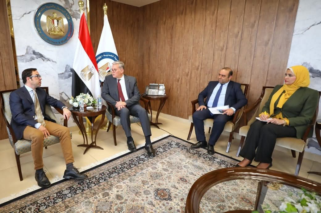 بدوى: مجمع البحر المتوسط للبتروكيماويات من المشروعات الكبرى