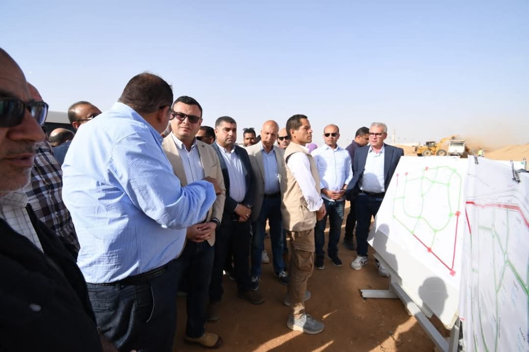 وزير الإسكان يتفقد شبكات المرافق ب جنيفة والرابية بالشروق
