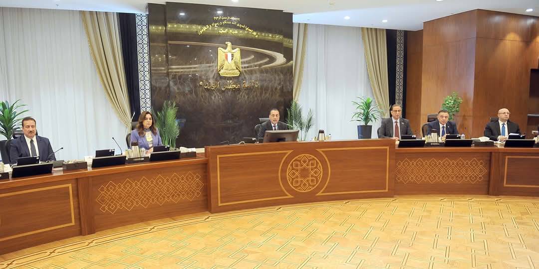 رئيس الوزراء يترأس اجتماع مجلس المحافظين..بحضور مديرى الأمن