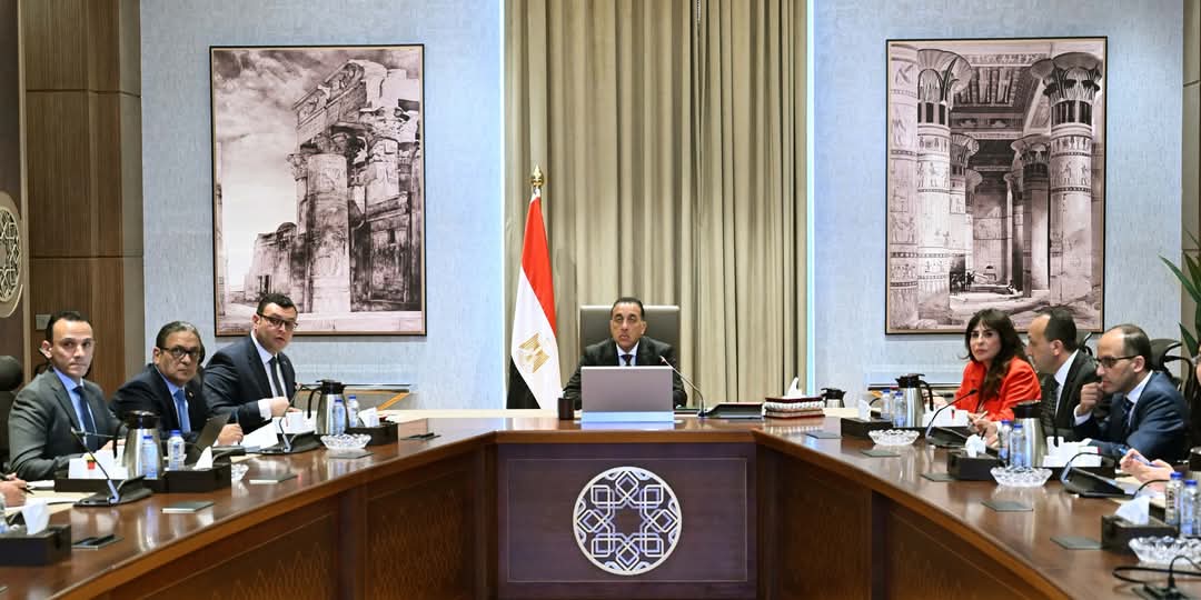 وزير الإسكان..لمدبولى : 10 مليارات دولار مبيعات مبادرة "بيت الوطن"