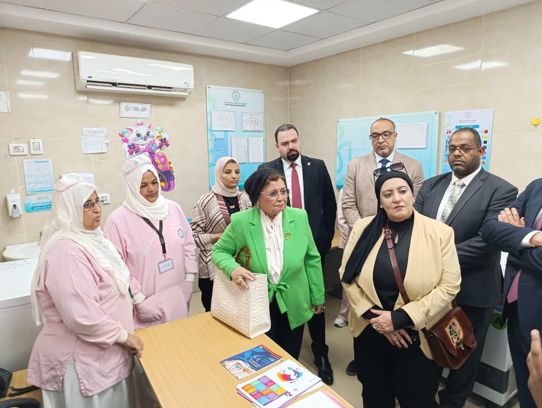 نائب وزير الصحة فى أسوان للاطمئنان على المنشآت الصحية