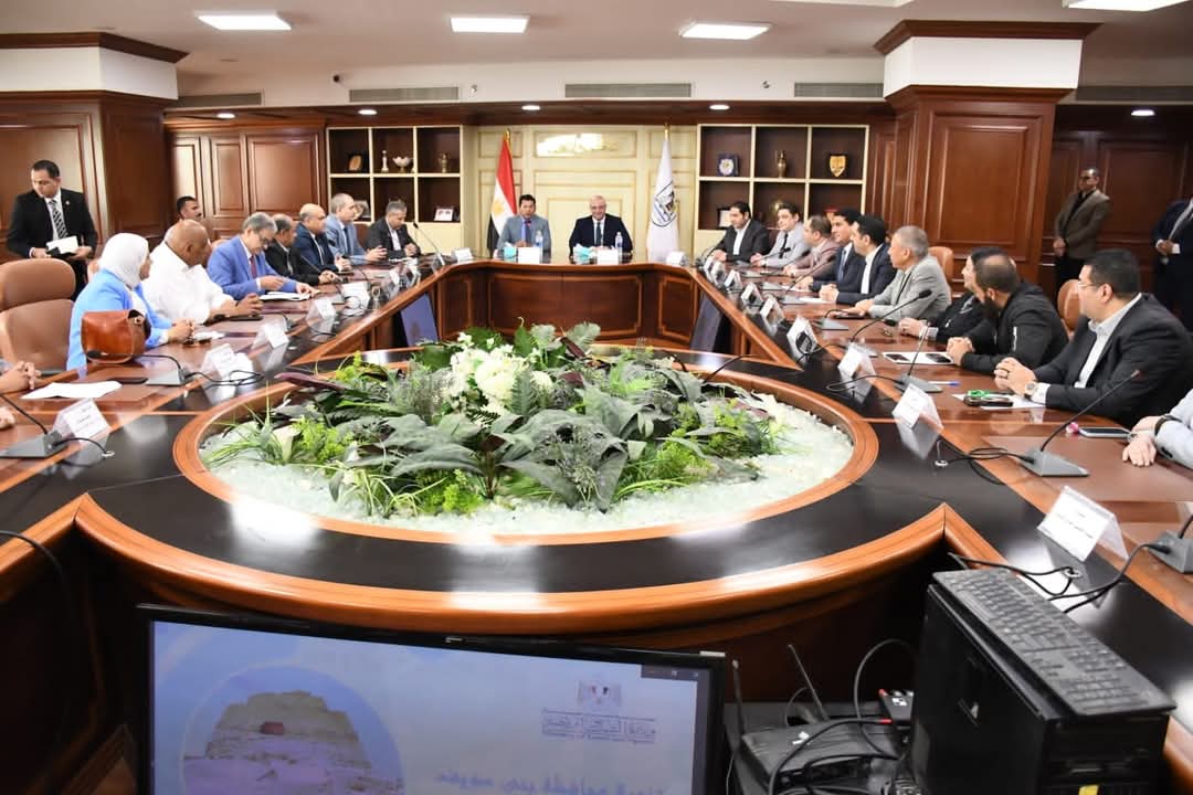  "صبحي": إنشاء أكبر صالة للسلاح ببني سويف وإضافة اللعبة إلى المشروع القومى للموهبة والبطل الأولمبى