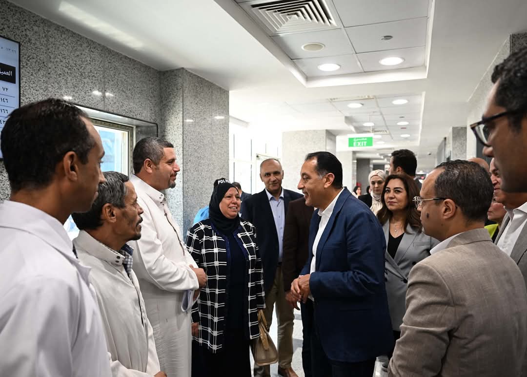 رئيس الوزراء يتفقد مستشفى طنطا العام