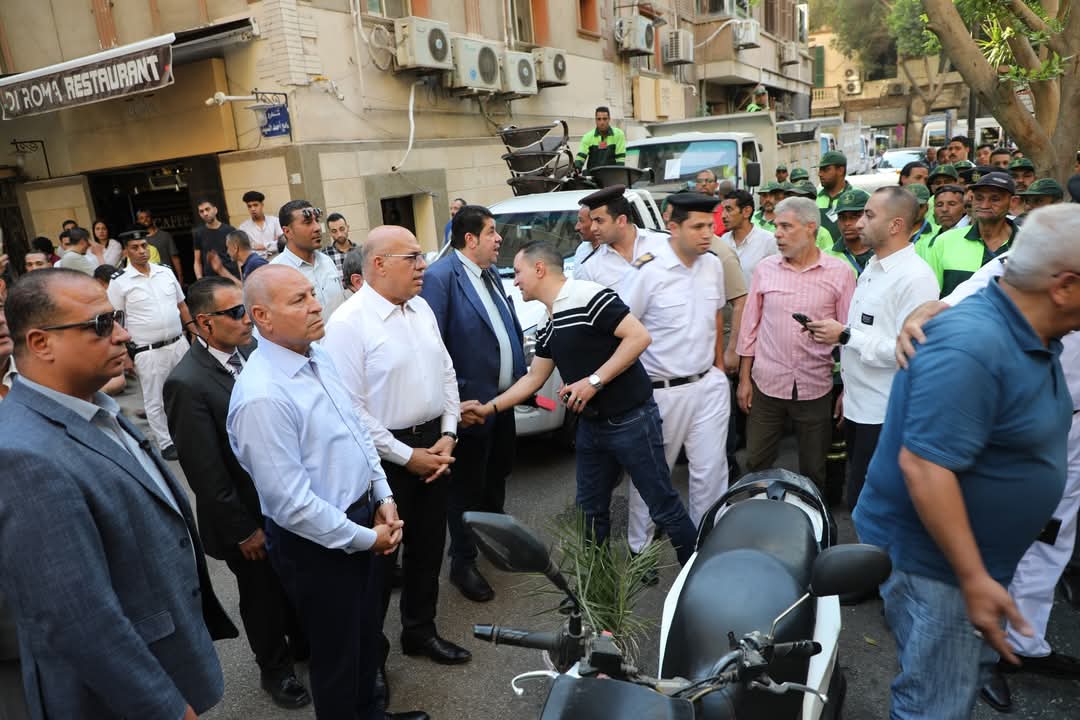 حملة مكبرة لرفع الإشغالات وغلق المقاهى المخالفة بالزمالك