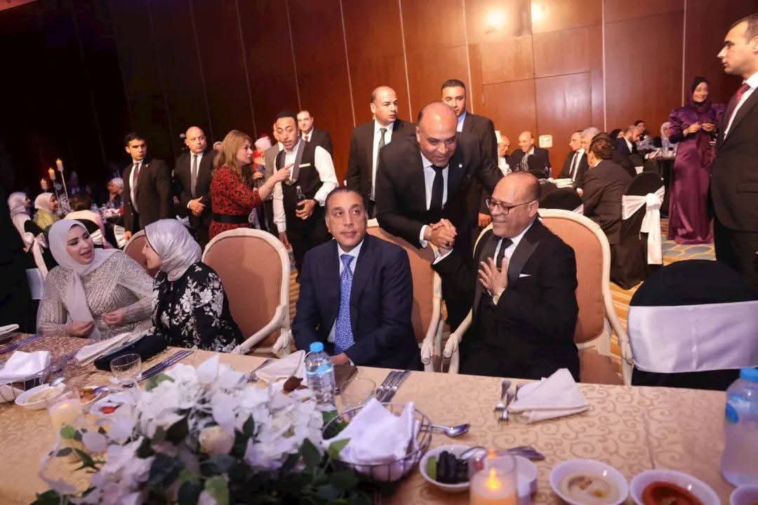 الحكومة فى حفل زفاف نجلة وزير العمل
