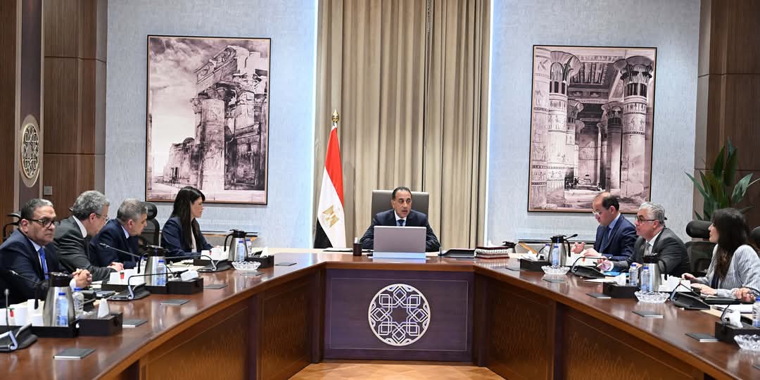 رئيس الوزراء يتابع جُهود إصلاح وإعادة هيكلة الهيئات الاقتصادية