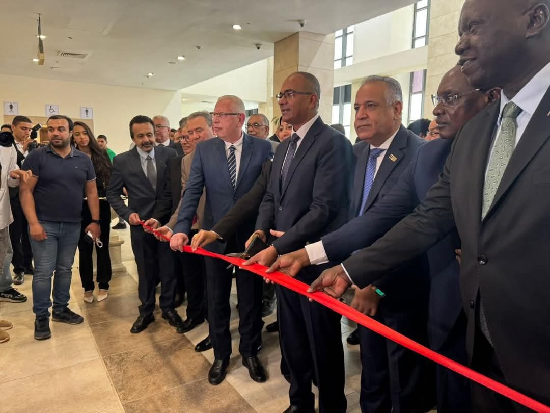 نائب وزير الإسكان يفتتح معرض المياه والصرف الصحي والبنية التحتية WATREX EXPO