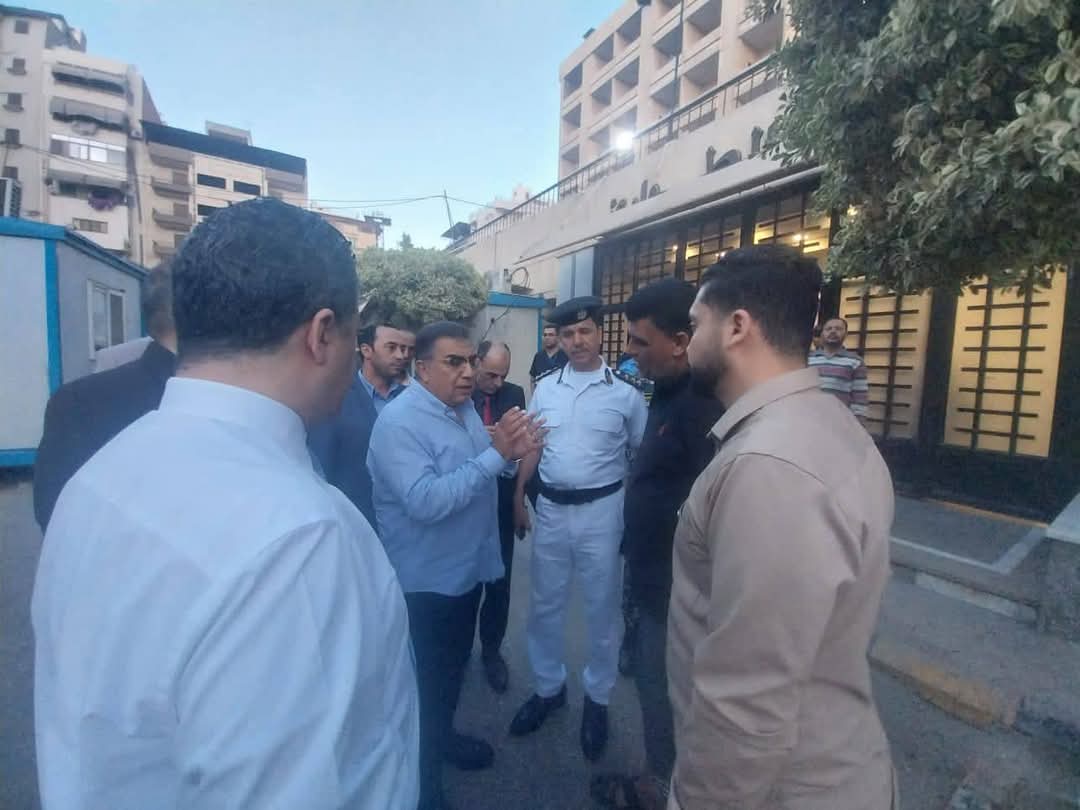 محافظ الدقهلية يعزى أسر المتوفين..ويزور المصابين في حادث حريق قرية أبو زاهر