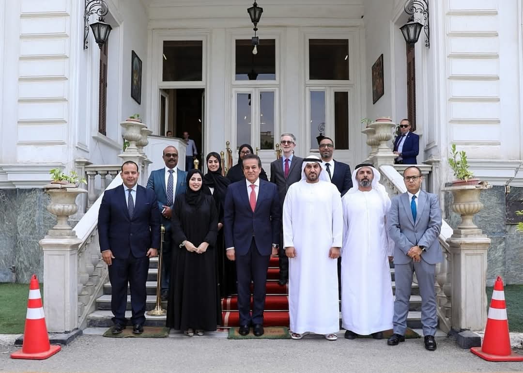 وزير الصحة:مستعدون لاستضافة الأطباء الإماراتين من مختلف التخصصات لتدريبهم
