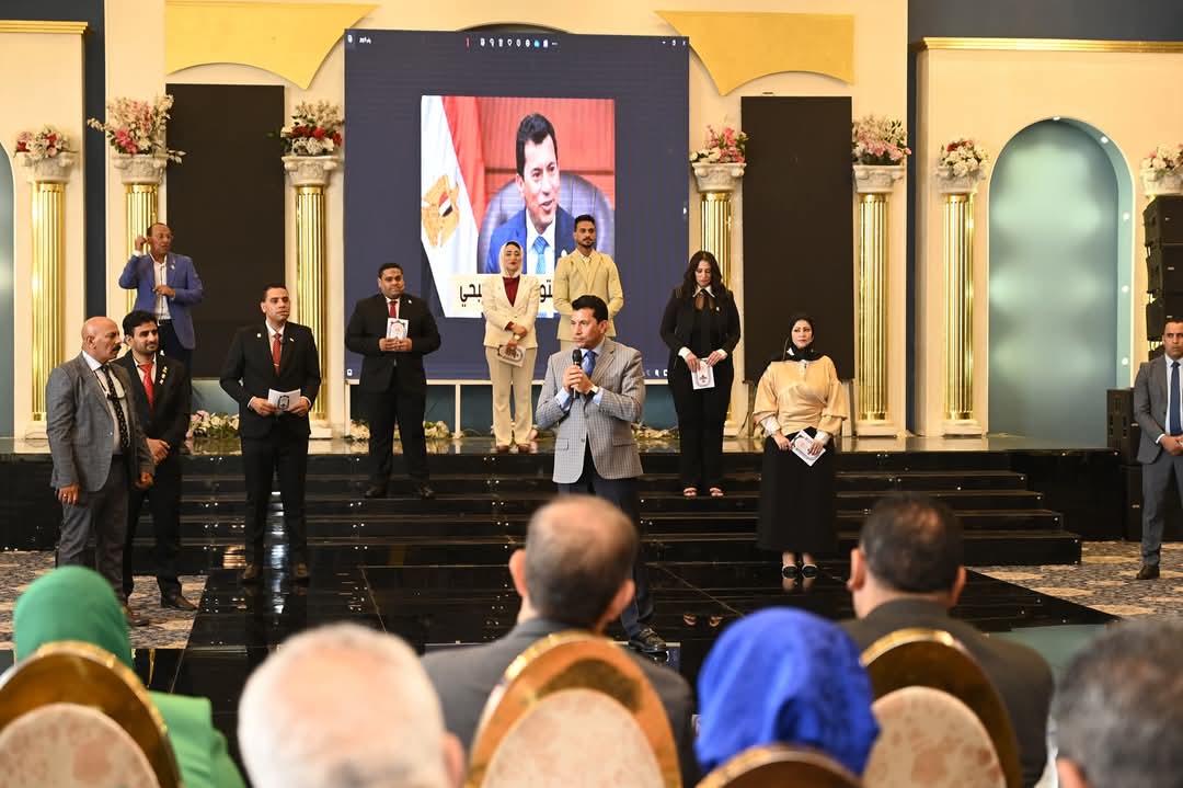 وزير الرياضة يشهد احتفال الإتحاد العام لشباب العمال