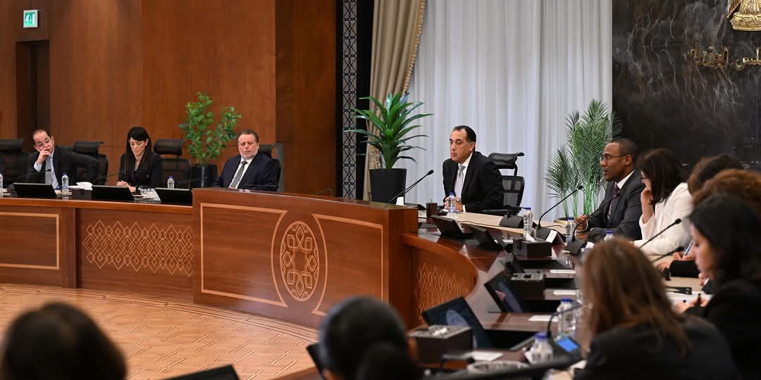 رئيس الوزراء يؤكد التزام الدولة بالاستمرار في مسار الإصلاح الاقتصادى