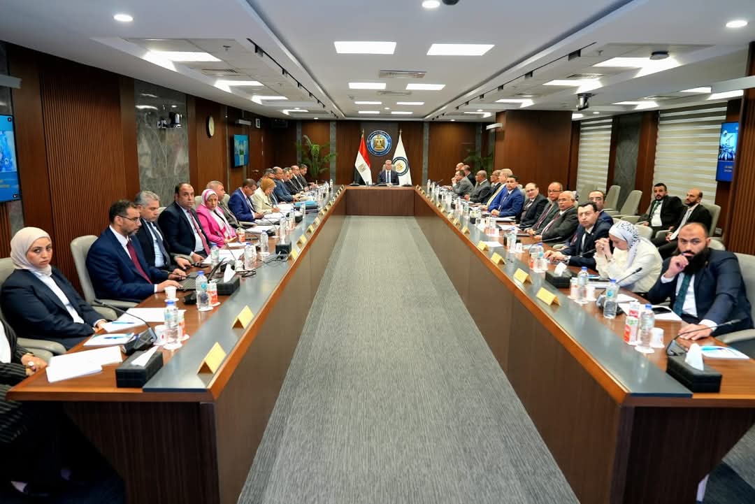 وزير البترول: خطة متكاملة للتكنولوجيات الرقمية وكفاءة الطاقة بمواقع العمل