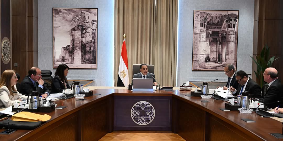 رئيس الوزراء يتابع جهود فض التشابكات المالية بين بنك الاستثمار وبعض الجهات الحكومية