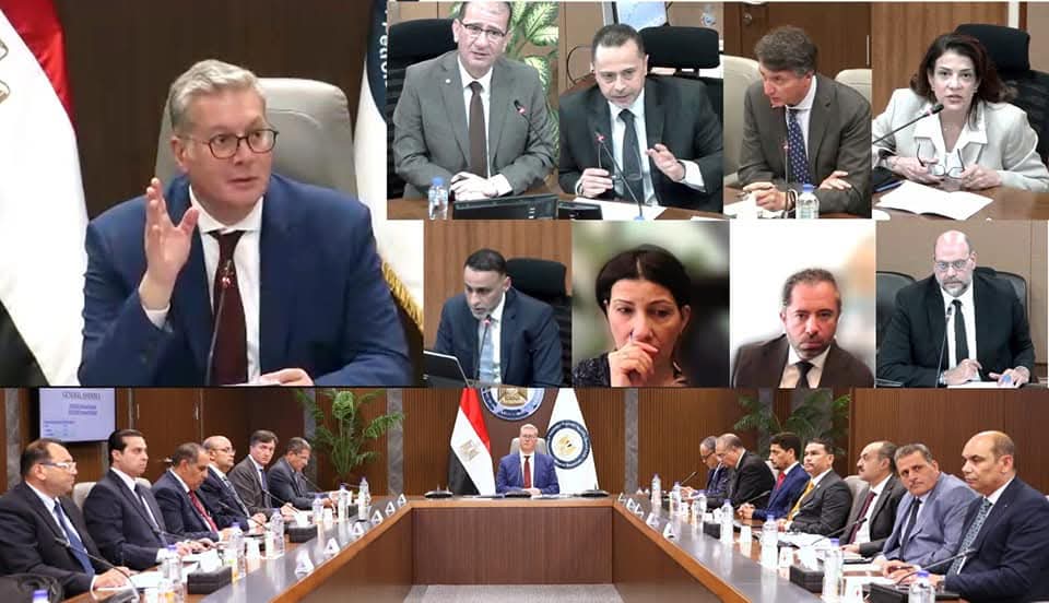 بدوى يترأس اجتماع الجمعية العامة للشركة الفرعونية للبترول