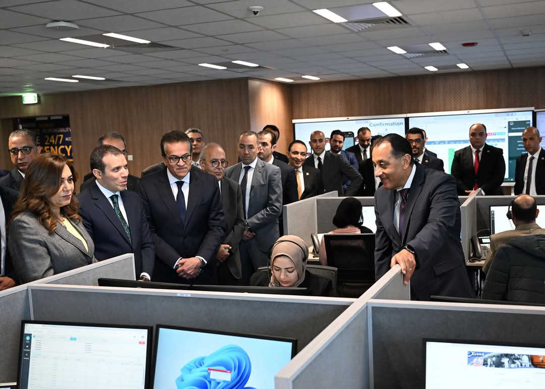 رئيس الوزراء يفتتح المقر الرئيسى الجديد لهيئة الإسعاف المصرية