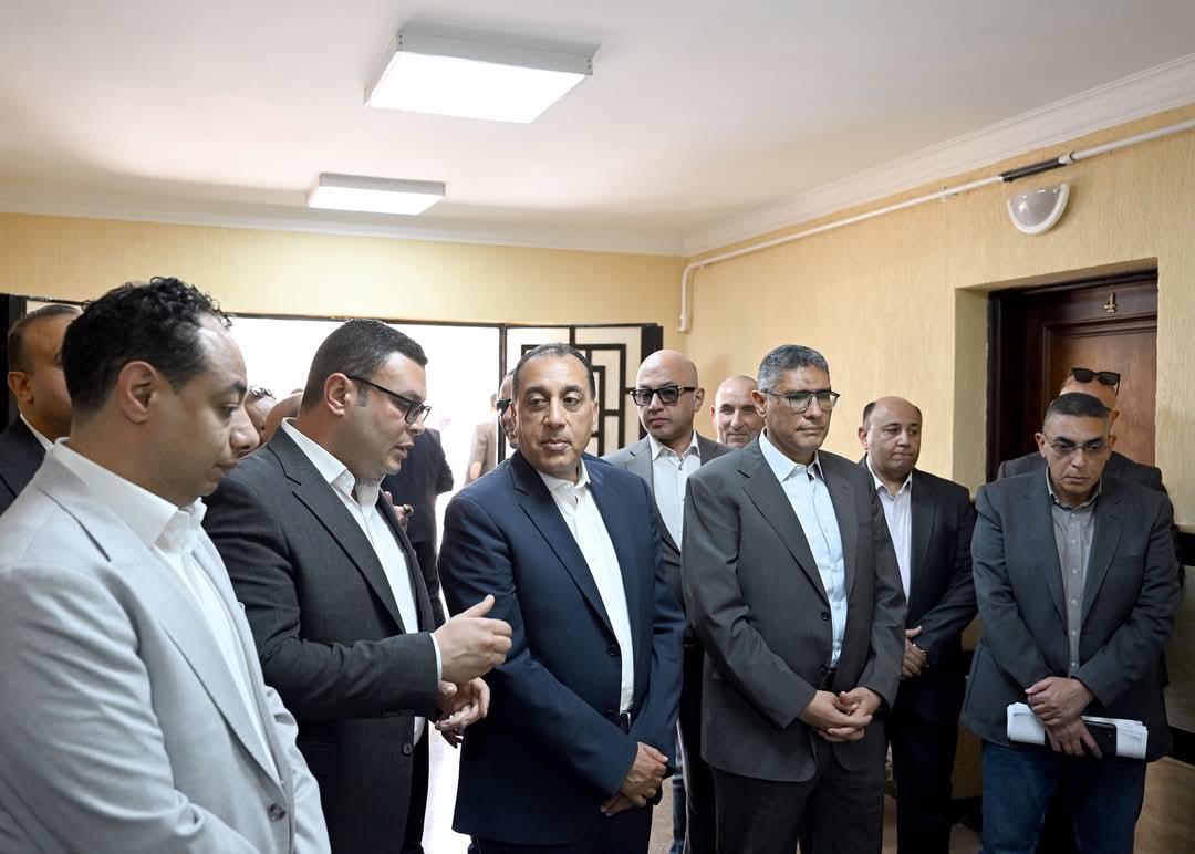 رئيس الوزراء يتفقد مشروع كومبوند "صبا" السكنى بالسادس من أكتوبر