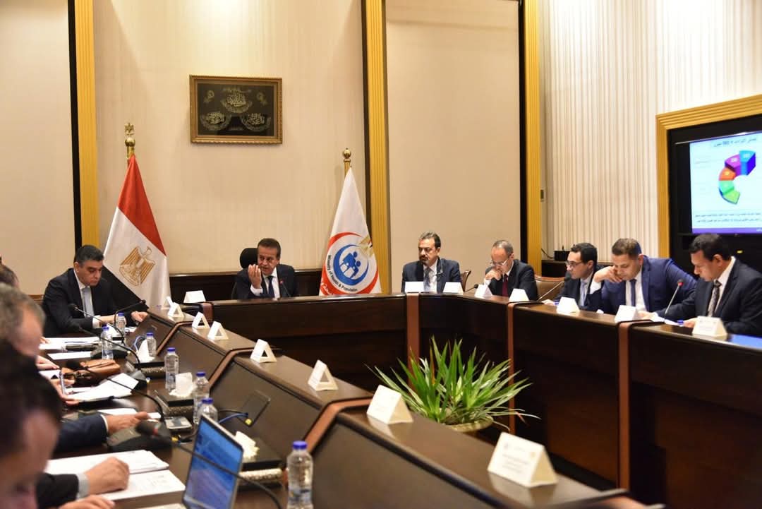 وزير الصحة يترأس اجتماع مجلس إدارة صندوق مواجهة الطوارئ الطبية والأمراض النادرة 