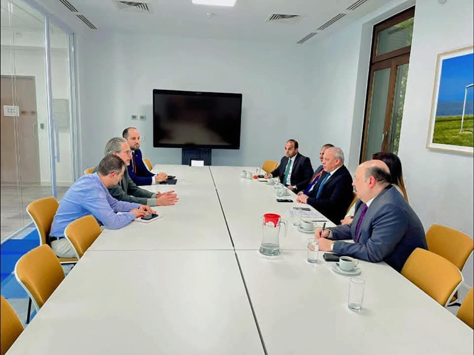 هيئة تنمية الصعيد تبحث التعاون الزراعى مع السفارة الهولندية بالقاهرة