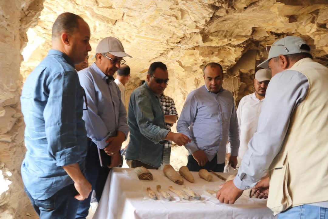الكشف عن 3 مقابر جديدة لكبار رجال الدولة بمنطقة ذراع أبو النجا بالأقصر
