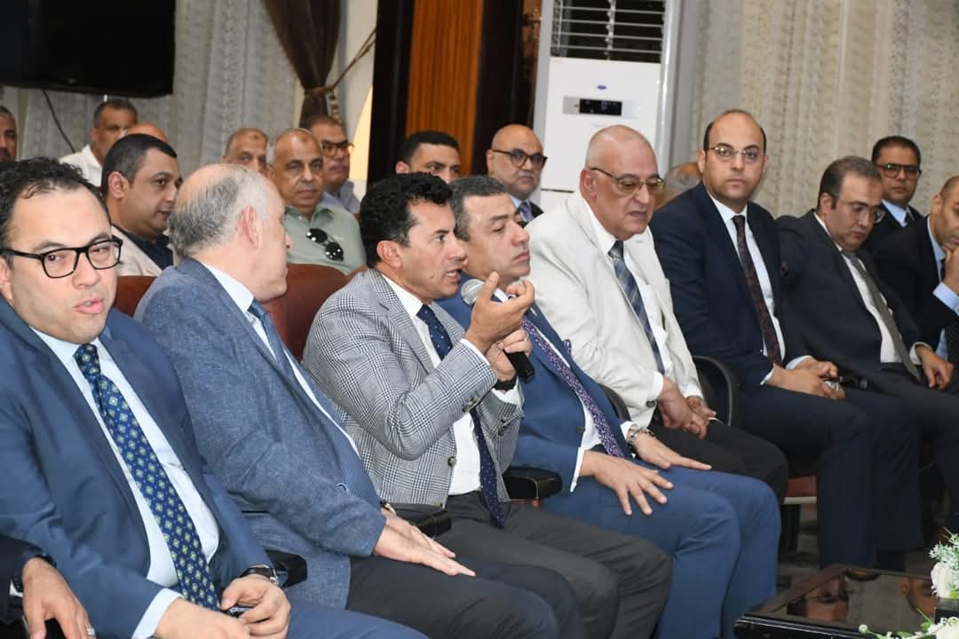 وزير الشباب يشهد اللقاء التعريفى للانتخابات الإلكترونية للهيئات الرياضية 
