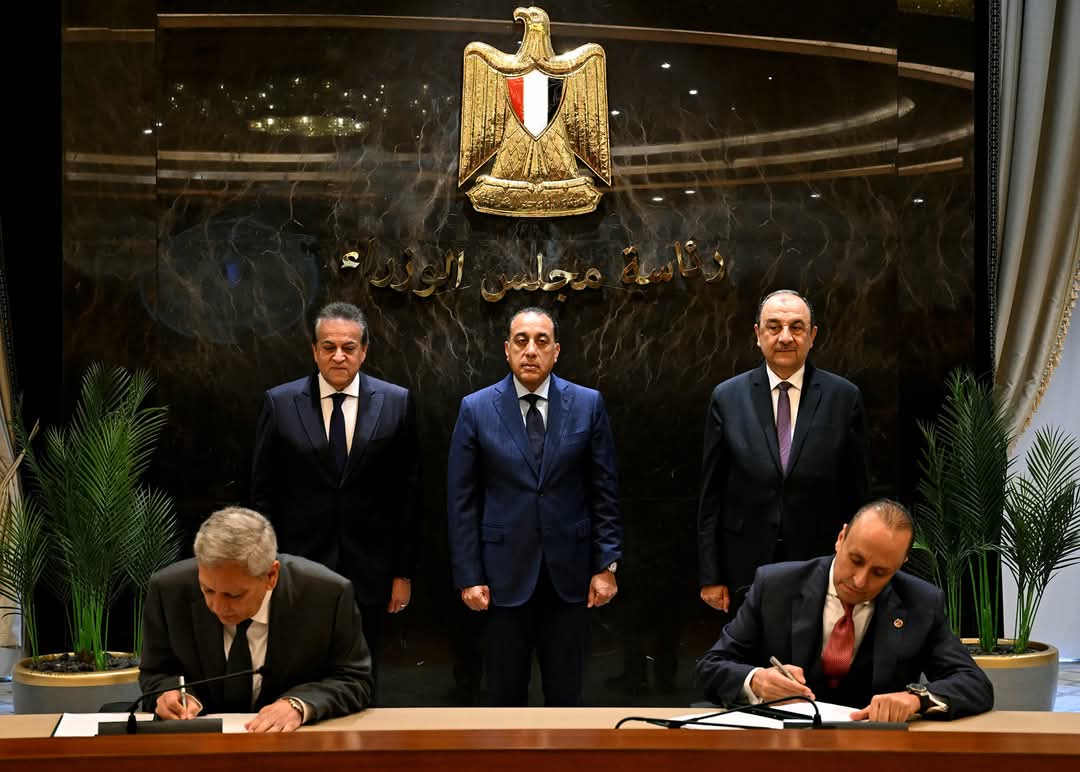 شراكة مصرية أمريكية لتصنيع وتصدير أدوية ومكملات غذائية للأسواق العالمية