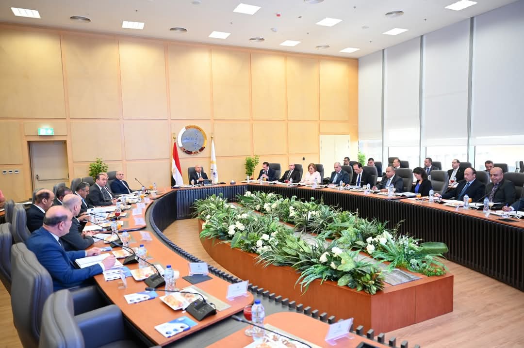 الوزير: خطة شاملة لزيادة أسطول الشركات التابعة لها إلى عدد 36 سفينة