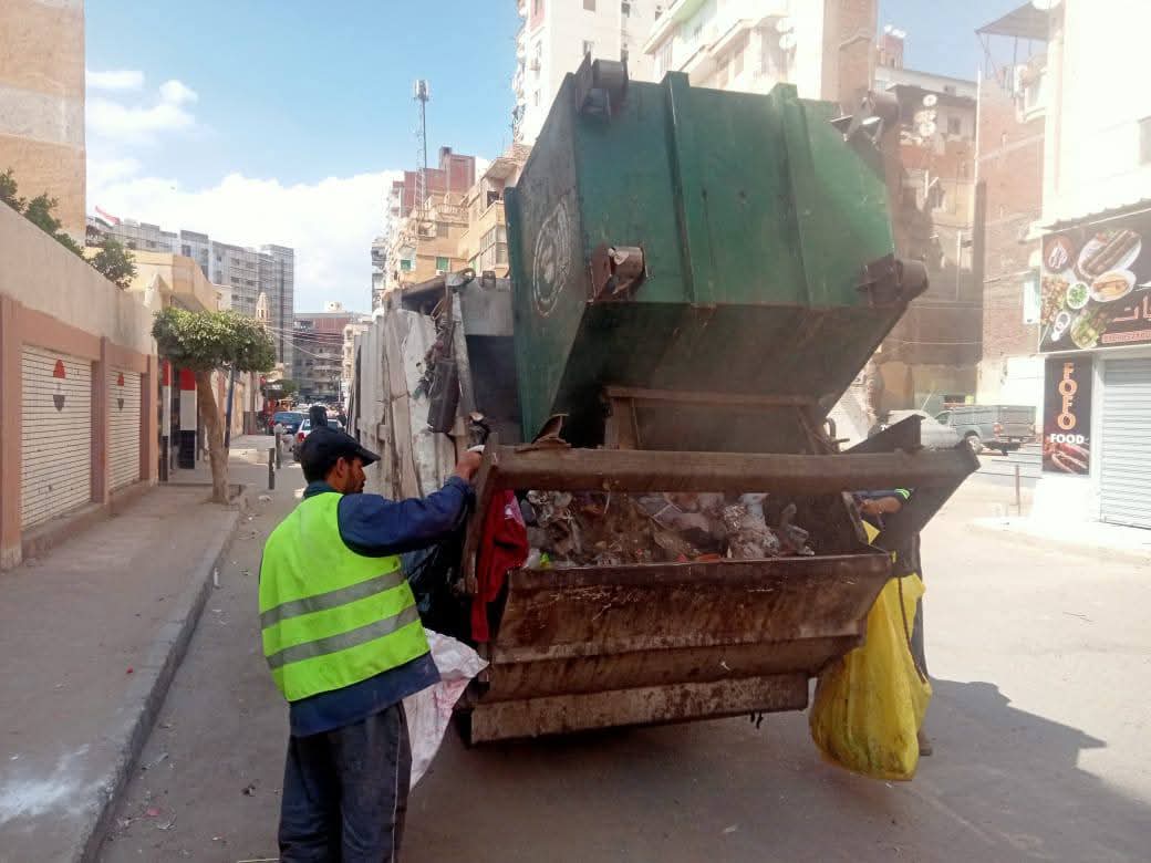 رفع 565 طن مخلفات وقمامة من شوارع المنصورة وطلخا