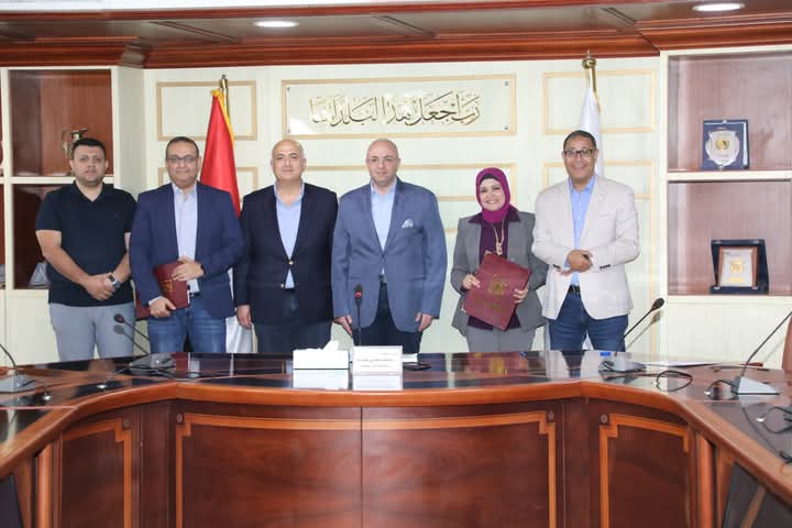 محافظ بني سويف يشهد توقّيع بروتوكول تعاون بين تيتان مصر ومديرية الصحة لتطوير وحدات العناية المركزة بمستشفى الصدر