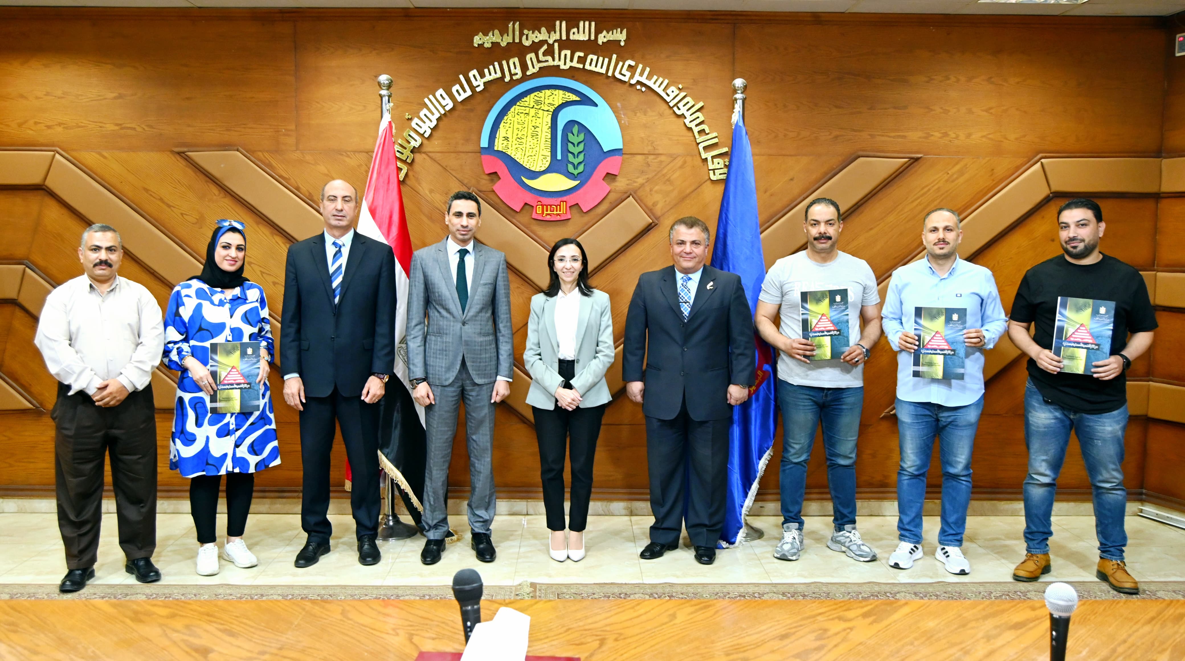 جاكلين .. تكرّم عددًا من مديرى الشئون المالية والتعاقدات