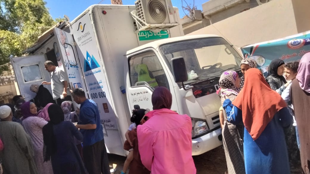 الكشف على 303  .. قافلة طبية مجانية بقرية النبراويه كفر الدوار