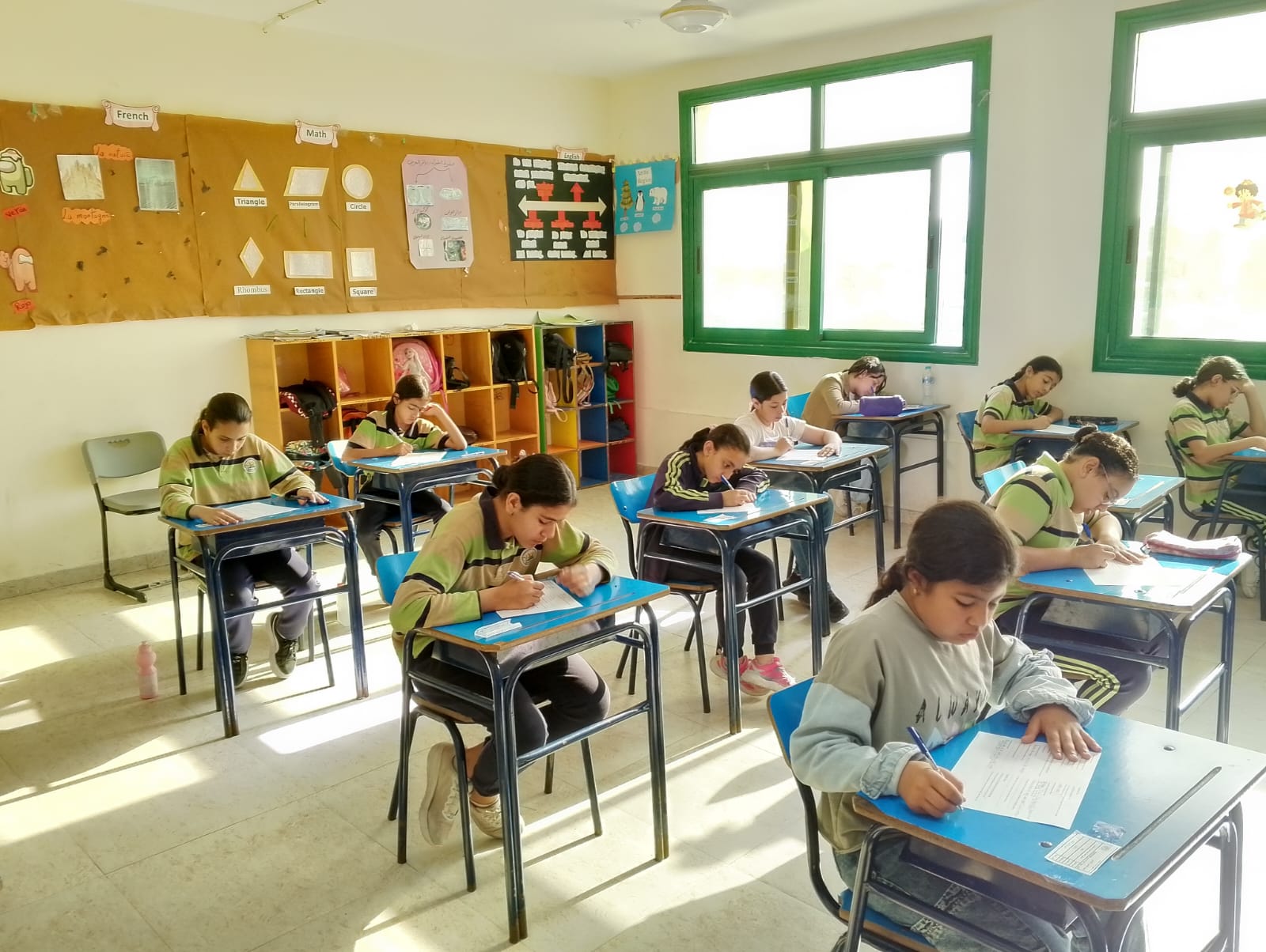 انتظام امتحانات الفصل الدراسي الثانى لصفوف النقل بالبحيرة