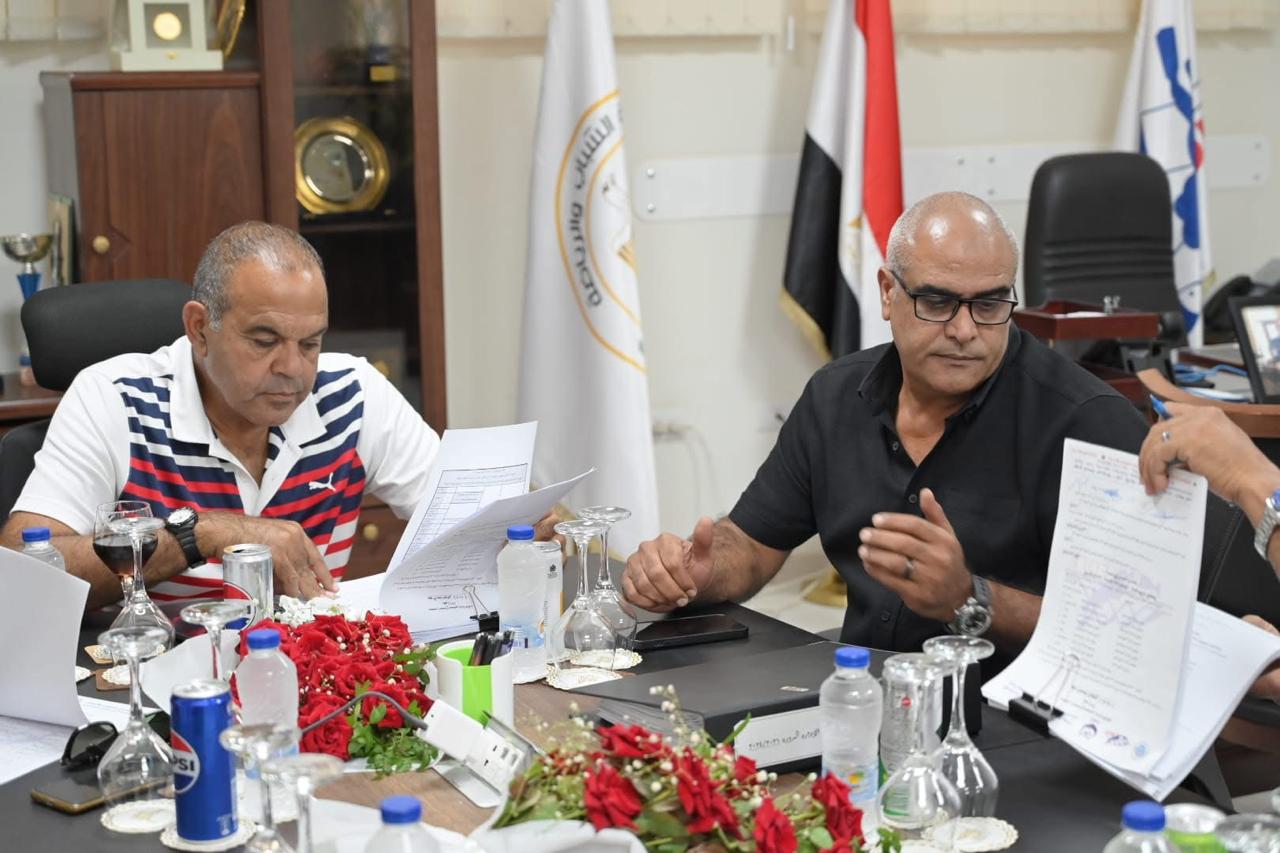 مقعدن لمصر في الاتحاد العربي للغوص والانقاذ .. والشاذلي رئيسا فخريا مدي الحياة
