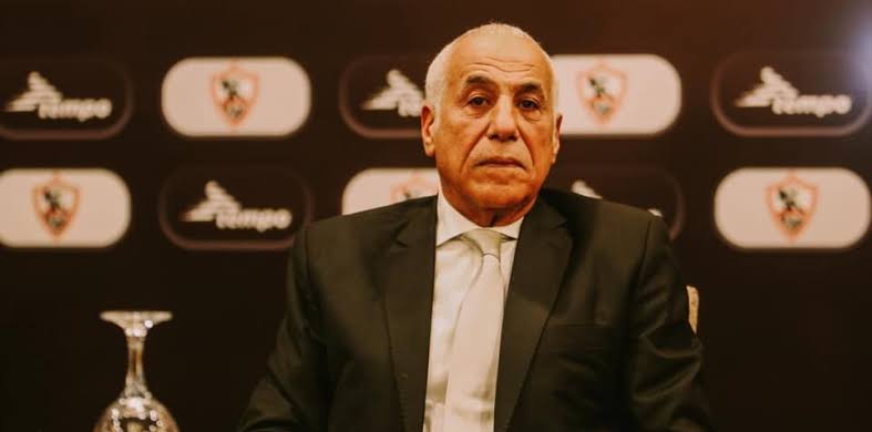 رئيس الزمالك يتوجه إلى فرنسا للعلاج