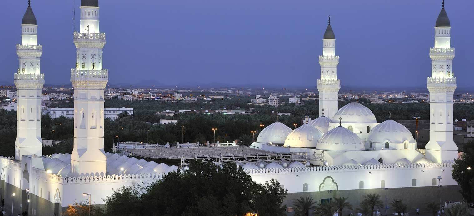 قباء..صلاة واحدة تعادل عمرة بأول مسجد بُني فى الإسلام