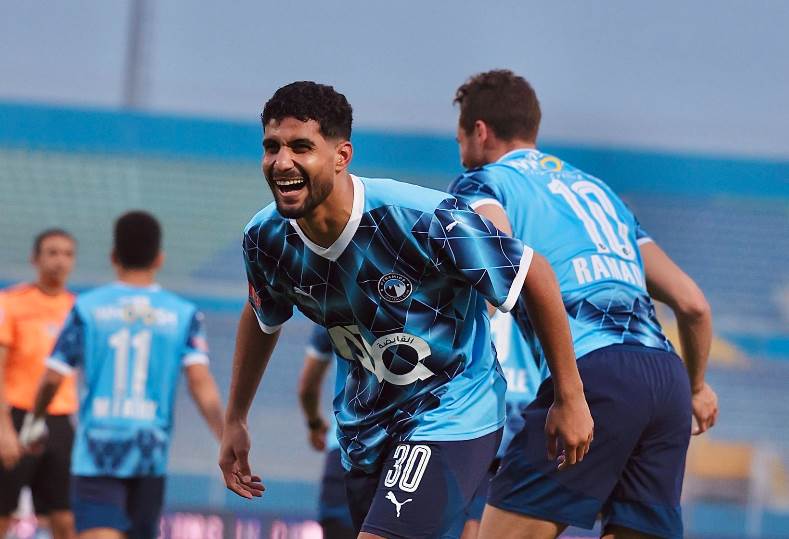بيراميدز يفتح الباب أمام احتراف إبراهيم عادل بعد التتويج بدوري الأبطال